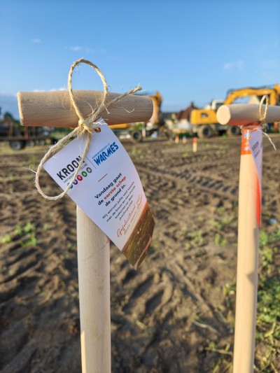 Twaalf schoppen in de grond: bouw Wolweide van start